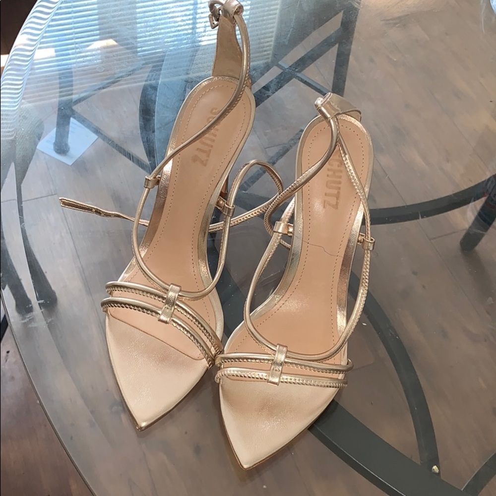 Gold Pointes toe sandals